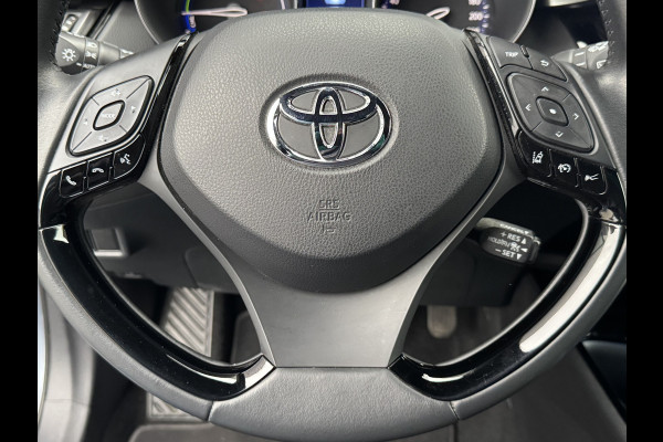 Toyota C-HR 1.8 Hybrid Bi tone | Draadloos Apple Carplay/Android auto | BSM | PDC V+A | 10 jr GARANTIE | Rijklaar!!!