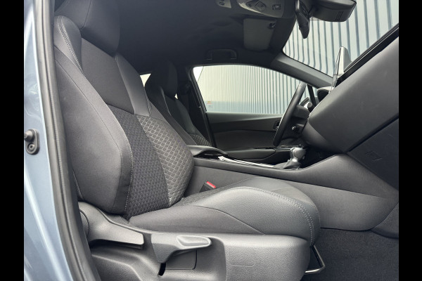 Toyota C-HR 1.8 Hybrid Bi tone | Draadloos Apple Carplay/Android auto | BSM | PDC V+A | 10 jr GARANTIE | Rijklaar!!!