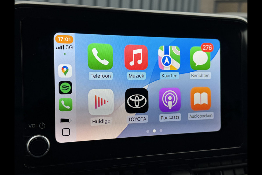 Toyota C-HR 1.8 Hybrid Bi tone | Draadloos Apple Carplay/Android auto | BSM | PDC V+A | 10 jr GARANTIE | Rijklaar!!!
