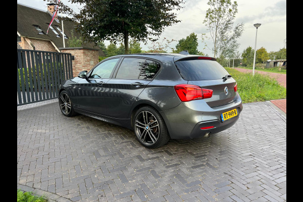 BMW 1-serie 118i Corporate Lease Executive M-Pakket | Automaat | Camera | Apple CarPlay