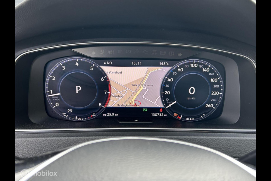 Volkswagen Golf 1.4 TSI Comfortline Bus. FM nav / Dig. dash / 17" / Camera Volkswagen Golf 1.4 TSI Comfortline Bus. FM nav / Dig. dash / 17" / Camera