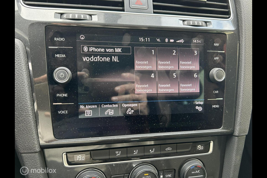 Volkswagen Golf 1.4 TSI Comfortline Bus. FM nav / Dig. dash / 17" / Camera Volkswagen Golf 1.4 TSI Comfortline Bus. FM nav / Dig. dash / 17" / Camera