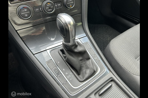 Volkswagen Golf 1.4 TSI Comfortline Bus. FM nav / Dig. dash / 17" / Camera Volkswagen Golf 1.4 TSI Comfortline Bus. FM nav / Dig. dash / 17" / Camera