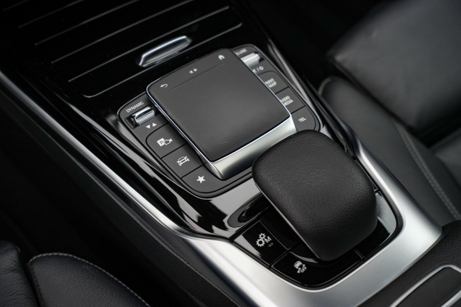 Mercedes-Benz A-Klasse AMG 45 S 4MATIC+ Premium Plus Panodak Ambient Widescreen ACC Leer Stoelverw.