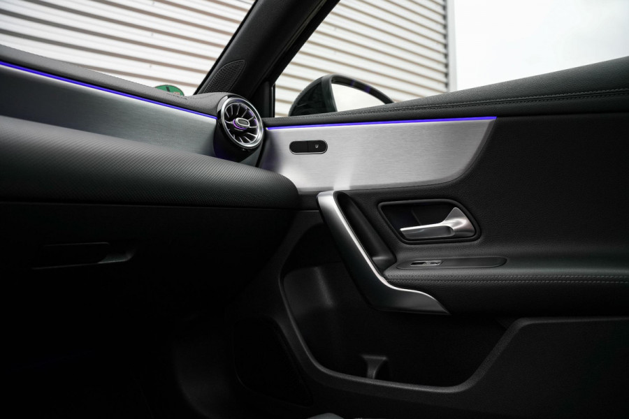 Mercedes-Benz A-Klasse AMG 45 S 4MATIC+ Premium Plus Panodak Ambient Widescreen ACC Leer Stoelverw.