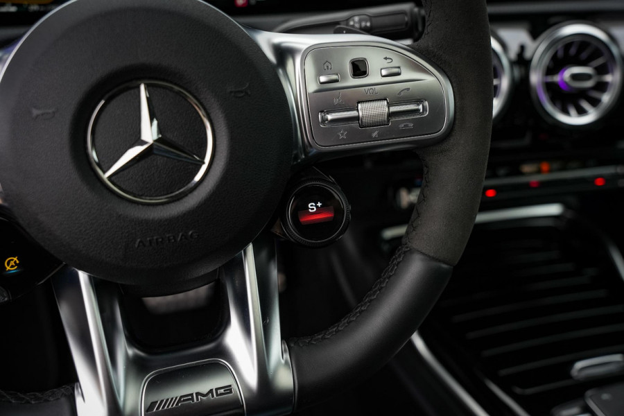 Mercedes-Benz A-Klasse AMG 45 S 4MATIC+ Premium Plus Panodak Ambient Widescreen ACC Leer Stoelverw.