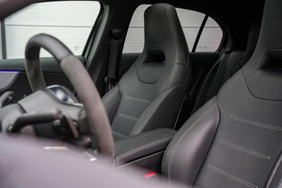 Mercedes-Benz A-Klasse AMG 45 S 4MATIC+ Premium Plus Panodak Ambient Widescreen ACC Leer Stoelverw.