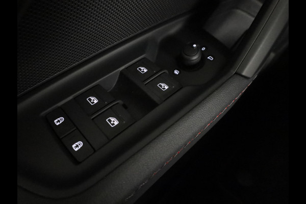 Audi A3 Sportback 40 TFSI e S edition 204 pk S-tronic | Nieuw Mode!!| Verlengde garantie | Navigatie | Trekhaak (afneembaar) | Parkeersensoren (Park assist) | Adaptieve cruise control | Stoelverwarming | S-line | Audi A3 Sportback 40 TFSI e S edition 204 pk S-tronic | Nieuw Mode!!| Verlengde garantie | Navigatie | Trekhaak (afneembaar) | Parkeersensoren (Park assist) | Adaptieve cruise control | Stoelverwarming | S-line |