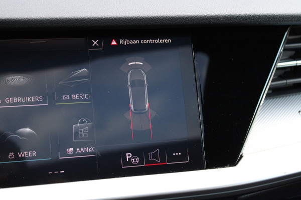 Audi A3 Sportback 45 TFSI e S edition Competition | NAP | BTW | PANO | S-LINE | CARPLAY | Audi A3 Sportback 45 TFSI e S edition Competition | NAP | BTW | PANO | S-LINE | CARPLAY |