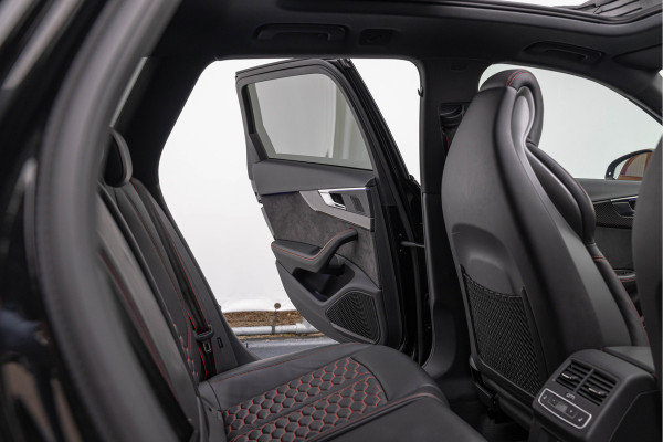 Audi RS4 ABT + 510pk Quattro 2.9 TFSI 1/50 Keramisch 21'' Carbon HuD B&O PPF