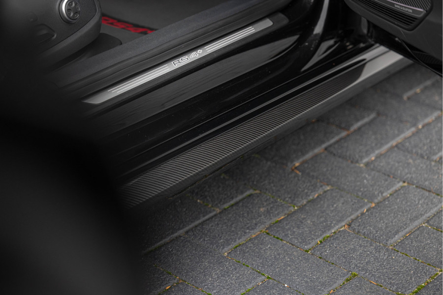 Audi RS4 ABT + 510pk Quattro 2.9 TFSI 1/50 Keramisch 21'' Carbon HuD B&O PPF