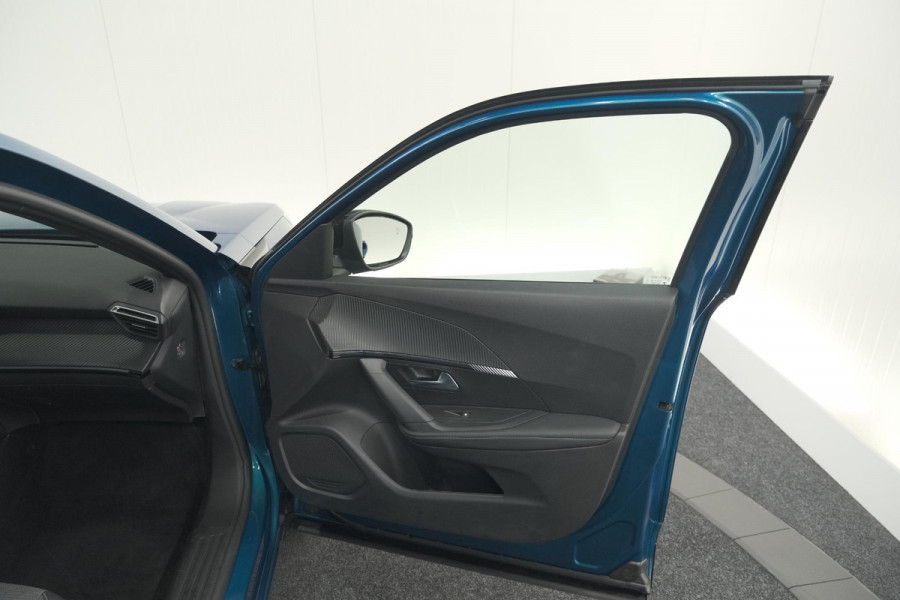 Peugeot 2008 Hybrid 145 e-DCS6 Allure | 360 Camera | Adaptieve Cruise Control | Dodehoekdetectie