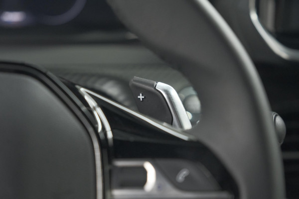 Peugeot 2008 Hybrid 145 e-DCS6 Allure | 360 Camera | Adaptieve Cruise Control | Dodehoekdetectie