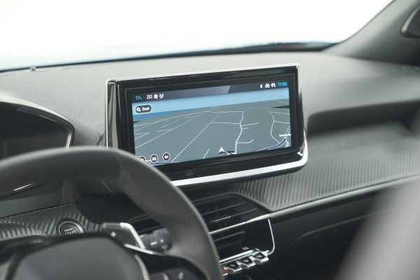 Peugeot 2008 Hybrid 145 e-DCS6 Allure | 360 Camera | Adaptieve Cruise Control | Dodehoekdetectie