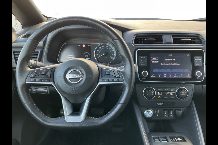 Nissan Leaf e+ 62 kWh Adapt.Cruise Stoel/Stuurverw + Achter Led Nav/Cam 60kwh 59kWh Nissan Leaf e+ 62 kWh Adapt.Cruise Stoel/Stuurverw + Achter Led Nav/Cam 60kwh 59kWh