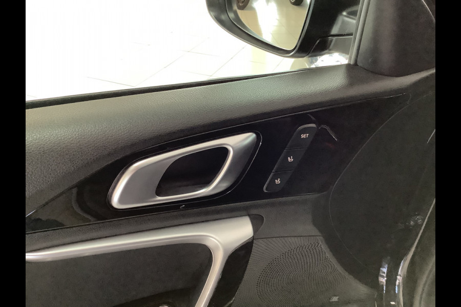 Kia ProCeed 1.4 T-GDI GT-PlusLine Panodak, Camera, Keyless, LED Kia ProCeed 1.4 T-GDI GT-PlusLine Panodak, Camera, Keyless, LED