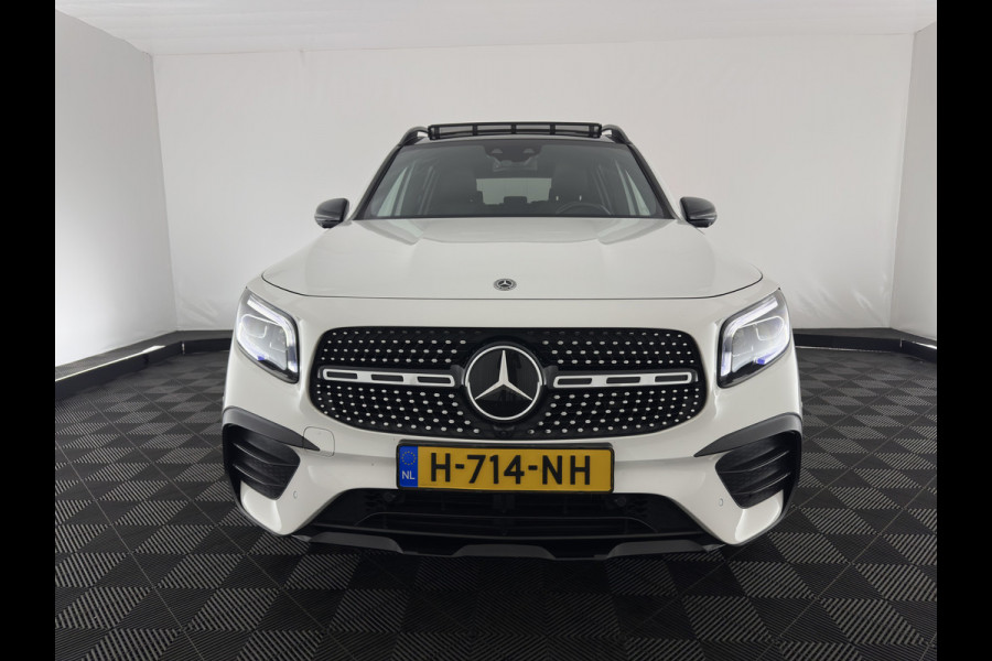 Mercedes-Benz Glb 250 4MATIC Premium Aut. *PANO | LEATHER-MICROFIBRE | FULL-LED | BURMESTER-SOUND | TOP-VIEW | ADAPTIVE-CRUISE | BLIND-SPOT | MEMORY-PACK | WIDESCREEN-COCKPIT | KEYLESS | HEATED-SPORTSEATS | AMBIENT-LIGHT | CARPL
