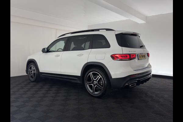 Mercedes-Benz Glb 250 4MATIC Premium Aut. *PANO | LEATHER-MICROFIBRE | FULL-LED | BURMESTER-SOUND | TOP-VIEW | ADAPTIVE-CRUISE | BLIND-SPOT | MEMORY-PACK | WIDESCREEN-COCKPIT | KEYLESS | HEATED-SPORTSEATS | AMBIENT-LIGHT | CARPL