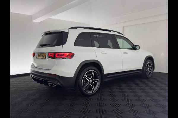 Mercedes-Benz Glb 250 4MATIC Premium Aut. *PANO | LEATHER-MICROFIBRE | FULL-LED | BURMESTER-SOUND | TOP-VIEW | ADAPTIVE-CRUISE | BLIND-SPOT | MEMORY-PACK | WIDESCREEN-COCKPIT | KEYLESS | HEATED-SPORTSEATS | AMBIENT-LIGHT | CARPL