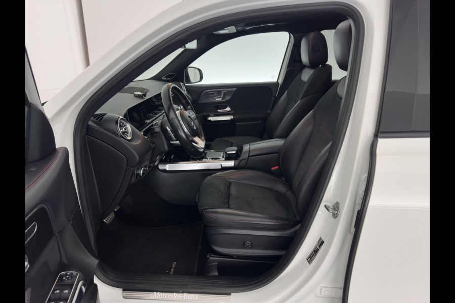 Mercedes-Benz Glb 250 4MATIC Premium Aut. *PANO | LEATHER-MICROFIBRE | FULL-LED | BURMESTER-SOUND | TOP-VIEW | ADAPTIVE-CRUISE | BLIND-SPOT | MEMORY-PACK | WIDESCREEN-COCKPIT | KEYLESS | HEATED-SPORTSEATS | AMBIENT-LIGHT | CARPL