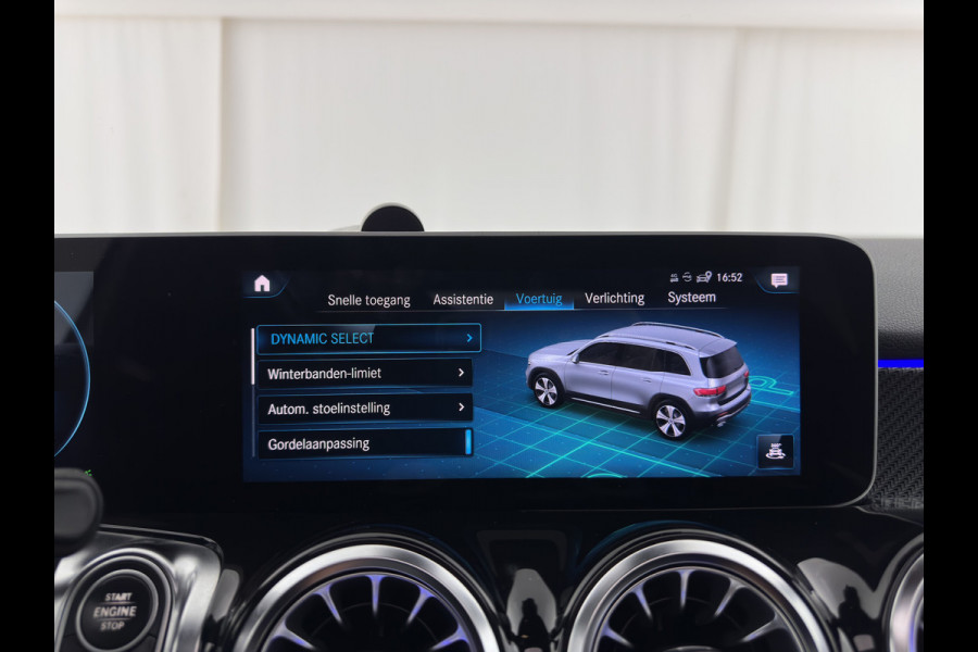 Mercedes-Benz Glb 250 4MATIC Premium Aut. *PANO | LEATHER-MICROFIBRE | FULL-LED | BURMESTER-SOUND | TOP-VIEW | ADAPTIVE-CRUISE | BLIND-SPOT | MEMORY-PACK | WIDESCREEN-COCKPIT | KEYLESS | HEATED-SPORTSEATS | AMBIENT-LIGHT | CARPL