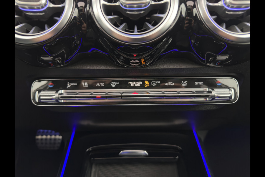 Mercedes-Benz Glb 250 4MATIC Premium Aut. *PANO | LEATHER-MICROFIBRE | FULL-LED | BURMESTER-SOUND | TOP-VIEW | ADAPTIVE-CRUISE | BLIND-SPOT | MEMORY-PACK | WIDESCREEN-COCKPIT | KEYLESS | HEATED-SPORTSEATS | AMBIENT-LIGHT | CARPL