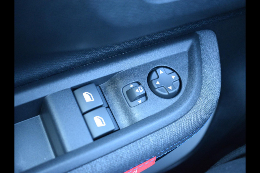 Citroën C3 1.2 Turbo 100pk Plus PARKEERSENSOREN | CARPLAY | AIRCO | UIT VOORRAAD LEVERBAAR