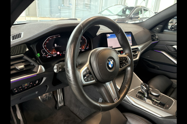 BMW 3-serie 330i M-Sport 260pk Automaat High Exec.Edition SCHUIFDAK/HARMANKARDON/LEDER/360CAMERA/HUD/19INCH
