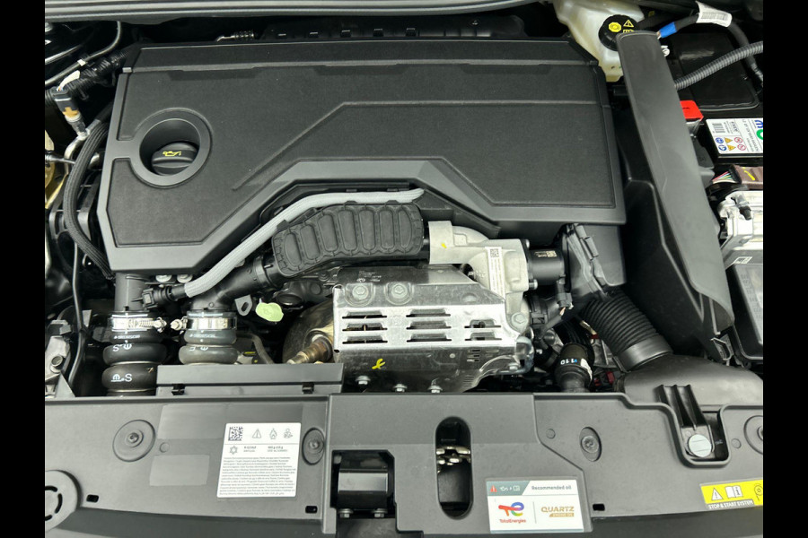 Peugeot 208 1.2 Hybrid 100PK Automaat Allure Navigatie Apple Carplay/Android Auto Airco Camera Parkeer sensoren Cruise Control LED