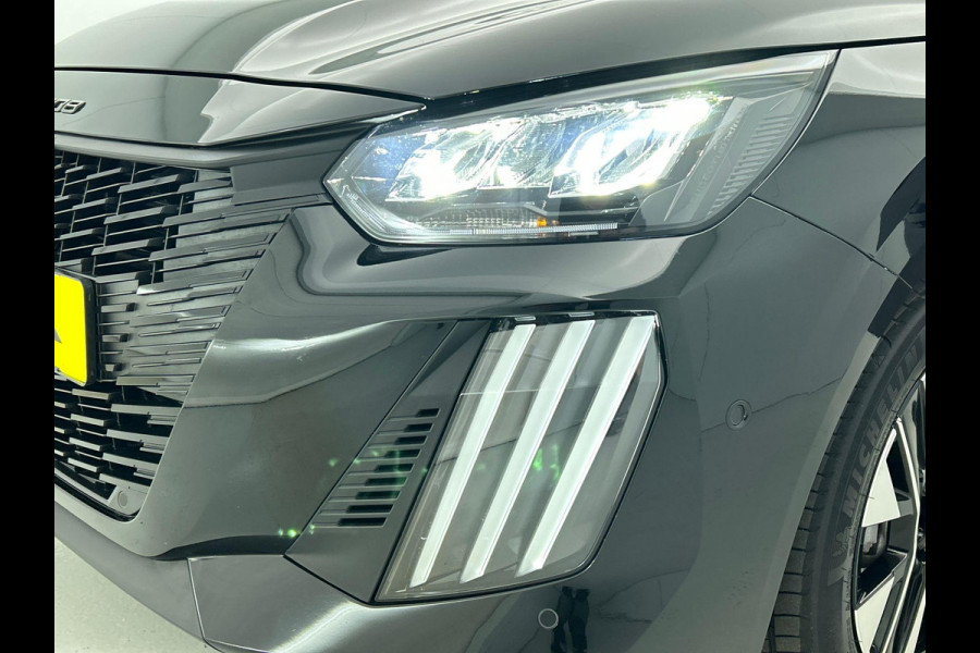 Peugeot 208 1.2 Hybrid 100PK Automaat Allure Navigatie Apple Carplay/Android Auto Airco Camera Parkeer sensoren Cruise Control LED