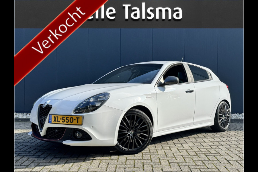 Alfa Romeo Giulietta 1.4 Turbo MultiAir Super TCT Automaat | Climate Control | 18" Lichtmetalen Velgen | Stoelverwarming | Trekhaak Alfa Romeo Giulietta 1.4 Turbo MultiAir Super TCT Automaat | Climate Control | 18" Lichtmetalen Velgen | Stoelverwarming | Trekhaak