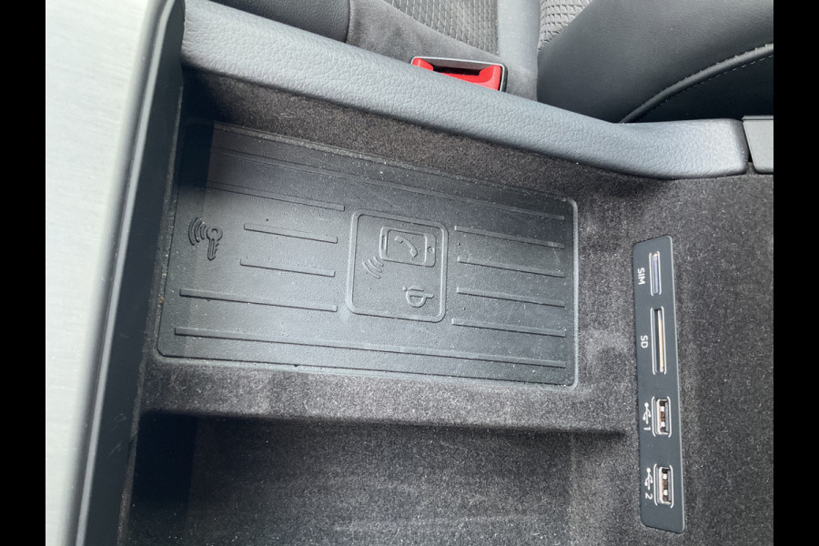 Audi A6 Limousine 55 TFSI e 395pk Quattro Competition PHEV S-Line Plug-in Audi A6 Limousine 55 TFSI e 395pk Quattro Competition PHEV S-Line Plug-in