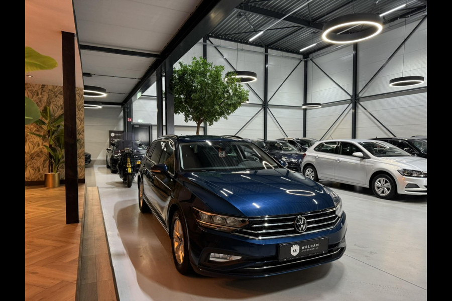 Volkswagen Passat Variant 1.5 TSI Business Garantie Elek. Trekhaak Carplay StoelVW Keyless ACC PDC Navi LED DAB Rijklaar Volkswagen Passat Variant 1.5 TSI Business Garantie Elek. Trekhaak Carplay StoelVW Keyless ACC PDC Navi LED DAB Rijklaar