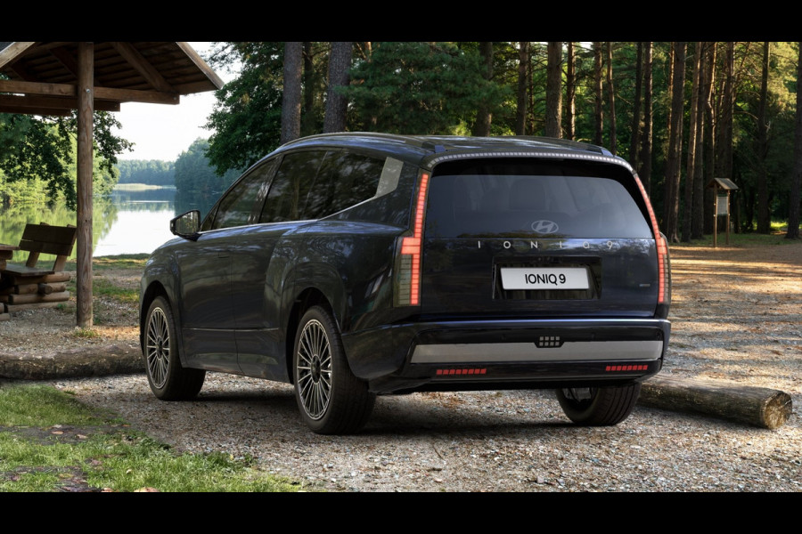 Hyundai IONIQ 9 Lounge AWD+ 7p. 110.3 kWh | NU VOOR €80.450 INCLUSIEF €2000 KORTING Hyundai IONIQ 9 Lounge AWD+ 7p. 110.3 kWh | NU VOOR €80.450 INCLUSIEF €2000 KORTING