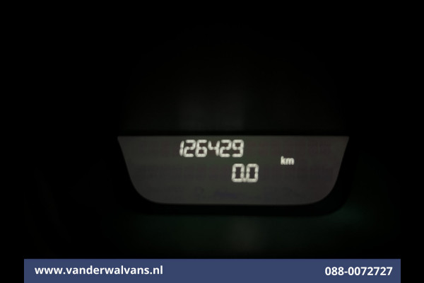 Renault Trafic 2.0 dCi 120pk L1H1 Euro6 Airco | Camera | Imperiaal | LED | Navigatie Bijrijdersbank, Parkeersensoren Renault Trafic 2.0 dCi 120pk L1H1 Euro6 Airco | Camera | Imperiaal | LED | Navigatie Bijrijdersbank, Parkeersensoren