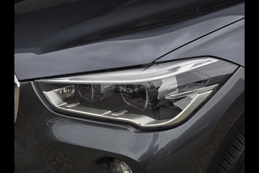 BMW X1 sDrive20i SPORTLINE | HARMAN KARDON | SPORTSTOELEN | TREKHAAK | STOELVERWARMING | BMW X1 sDrive20i SPORTLINE | HARMAN KARDON | SPORTSTOELEN | TREKHAAK | STOELVERWARMING |