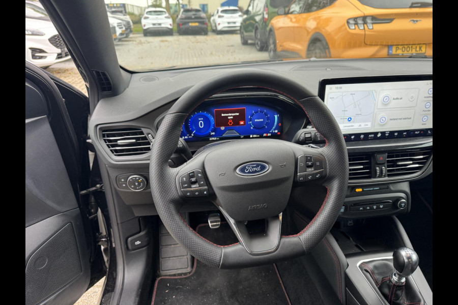 Ford FOCUS Wagon 1.0 EcoBoost Hybrid ST Line X 125pk | Driver Assistance Pack | Winterpack | 18 inch Licht metalen Velgen | SYNC 4 Navigatie
