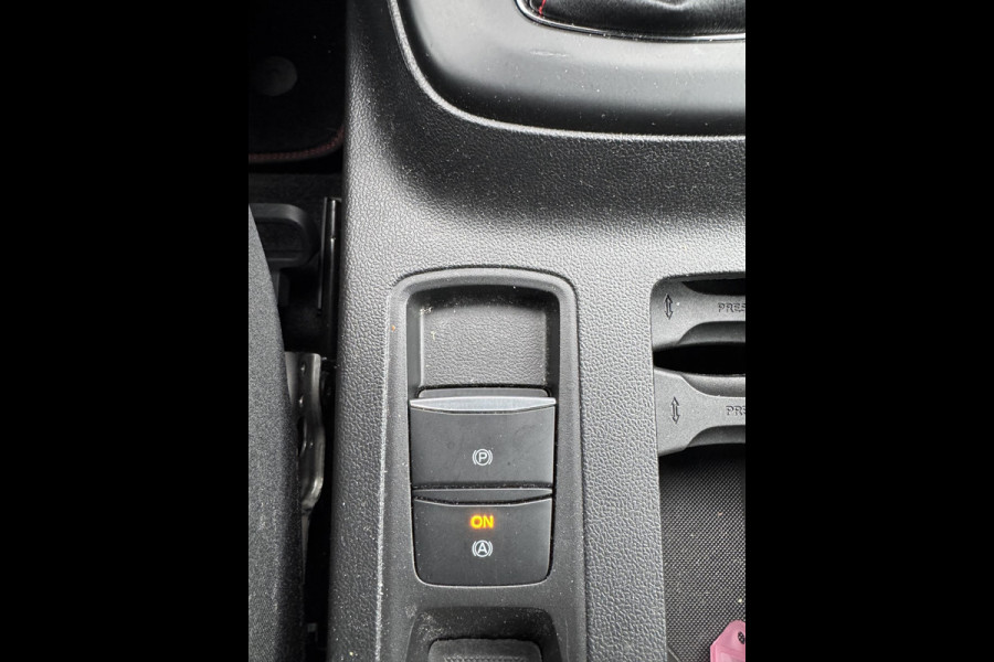 Ford FOCUS Wagon 1.0 EcoBoost Hybrid ST Line X 125pk | Driver Assistance Pack | Winterpack | 18 inch Licht metalen Velgen | SYNC 4 Navigatie