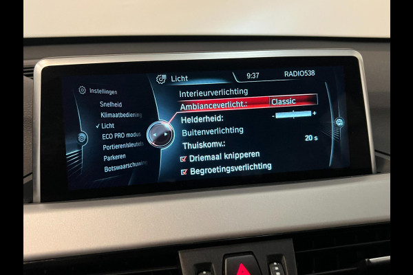 BMW X1 SDrive20i High Exe / NL-auto / Leder / Headup / Keyless