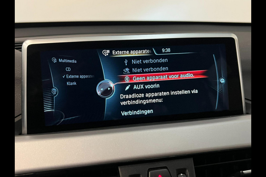 BMW X1 SDrive20i High Exe / NL-auto / Leder / Headup / Keyless