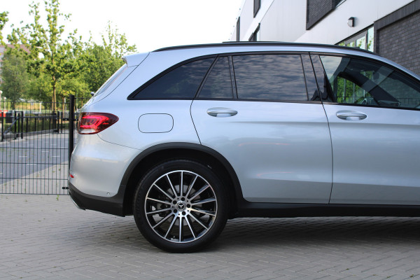 Mercedes-Benz GLC 200 4MATIC Business Solution AMG | PANO | NIGHT PAKKET | ELEK TREKHAAK | SFEERVERLICHTING | CAMERA ACHTER | DODE HOEK | Mercedes-Benz GLC 200 4MATIC Business Solution AMG | PANO | NIGHT PAKKET | ELEK TREKHAAK | SFEERVERLICHTING | CAMERA ACHTER | DODE HOEK |