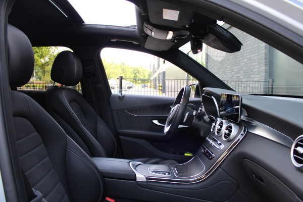 Mercedes-Benz GLC 200 4MATIC Business Solution AMG | PANO | NIGHT PAKKET | ELEK TREKHAAK | SFEERVERLICHTING | CAMERA ACHTER | DODE HOEK | Mercedes-Benz GLC 200 4MATIC Business Solution AMG | PANO | NIGHT PAKKET | ELEK TREKHAAK | SFEERVERLICHTING | CAMERA ACHTER | DODE HOEK |