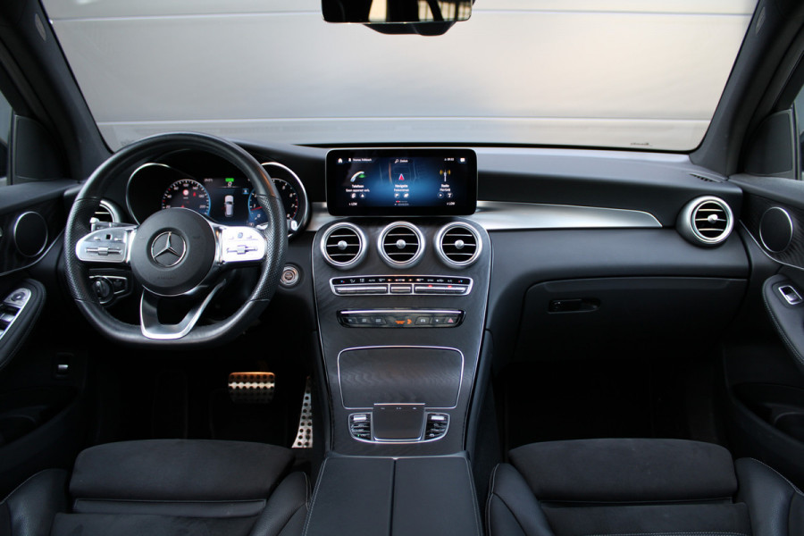 Mercedes-Benz GLC 200 4MATIC Business Solution AMG | PANO | NIGHT PAKKET | ELEK TREKHAAK | SFEERVERLICHTING | CAMERA ACHTER | DODE HOEK | Mercedes-Benz GLC 200 4MATIC Business Solution AMG | PANO | NIGHT PAKKET | ELEK TREKHAAK | SFEERVERLICHTING | CAMERA ACHTER | DODE HOEK |