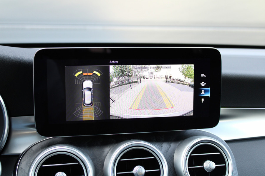 Mercedes-Benz GLC 200 4MATIC Business Solution AMG | PANO | NIGHT PAKKET | ELEK TREKHAAK | SFEERVERLICHTING | CAMERA ACHTER | DODE HOEK | Mercedes-Benz GLC 200 4MATIC Business Solution AMG | PANO | NIGHT PAKKET | ELEK TREKHAAK | SFEERVERLICHTING | CAMERA ACHTER | DODE HOEK |