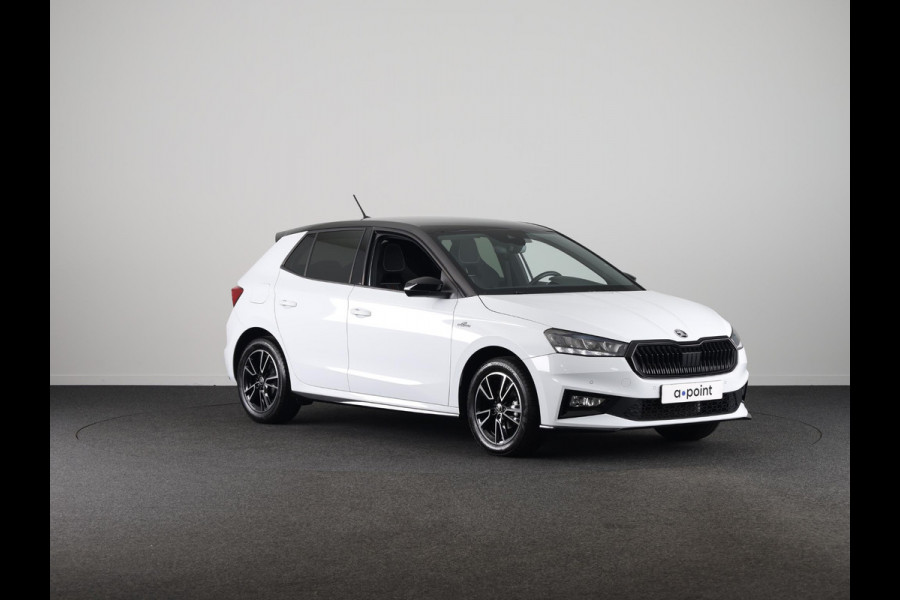 Škoda Fabia 1.0 TSI Monte Carlo 95 pk | Verlengde garantie | Navigatie via App | Parkeersensoren | Achteruitrijcamera | Stoelverwarming | Škoda Fabia 1.0 TSI Monte Carlo 95 pk | Verlengde garantie | Navigatie via App | Parkeersensoren | Achteruitrijcamera | Stoelverwarming |