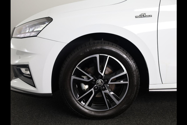 Škoda Fabia 1.0 TSI Monte Carlo 95 pk | Verlengde garantie | Navigatie via App | Parkeersensoren | Achteruitrijcamera | Stoelverwarming | Škoda Fabia 1.0 TSI Monte Carlo 95 pk | Verlengde garantie | Navigatie via App | Parkeersensoren | Achteruitrijcamera | Stoelverwarming |