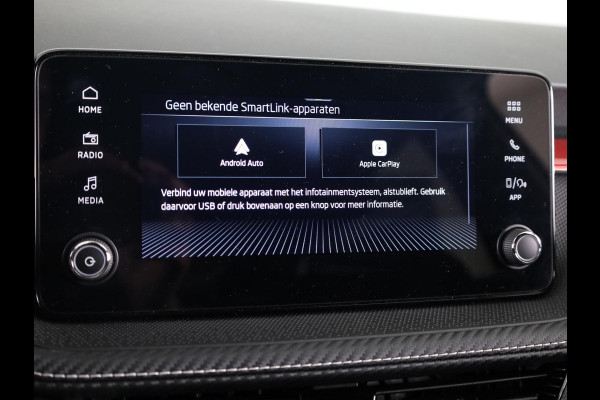 Škoda Fabia 1.0 TSI Monte Carlo 95 pk | Verlengde garantie | Navigatie via App | Parkeersensoren | Achteruitrijcamera | Stoelverwarming | Škoda Fabia 1.0 TSI Monte Carlo 95 pk | Verlengde garantie | Navigatie via App | Parkeersensoren | Achteruitrijcamera | Stoelverwarming |