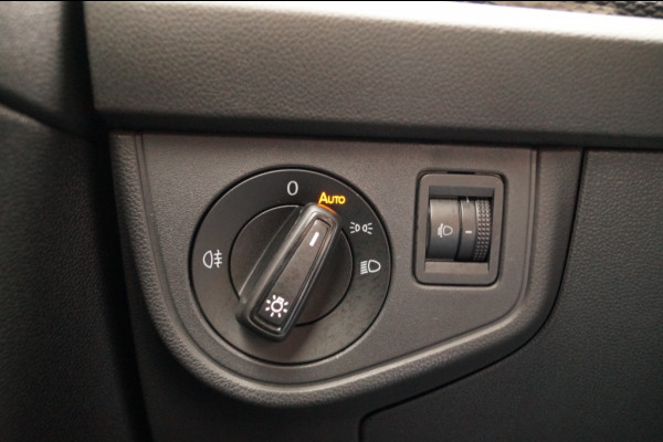 Volkswagen Taigo 1.0 TSI 110pk DSG Life Business -NAVI-LED-ECC-CAM-PDC- Volkswagen Taigo 1.0 TSI 110pk DSG Life Business -NAVI-LED-ECC-CAM-PDC-