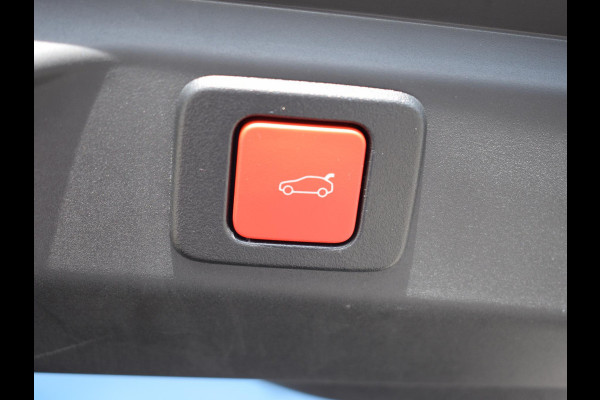 Peugeot E-3008 Launch Edition 325 Dual Motor 73 kWh