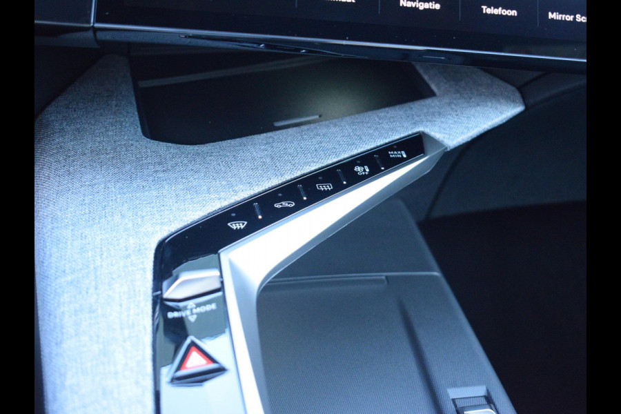 Peugeot E-3008 Launch Edition 325 Dual Motor 73 kWh